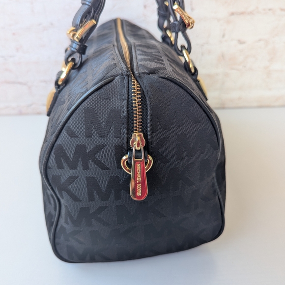 Michael Kors Grayson satchel Bag - Picture 9 of 14